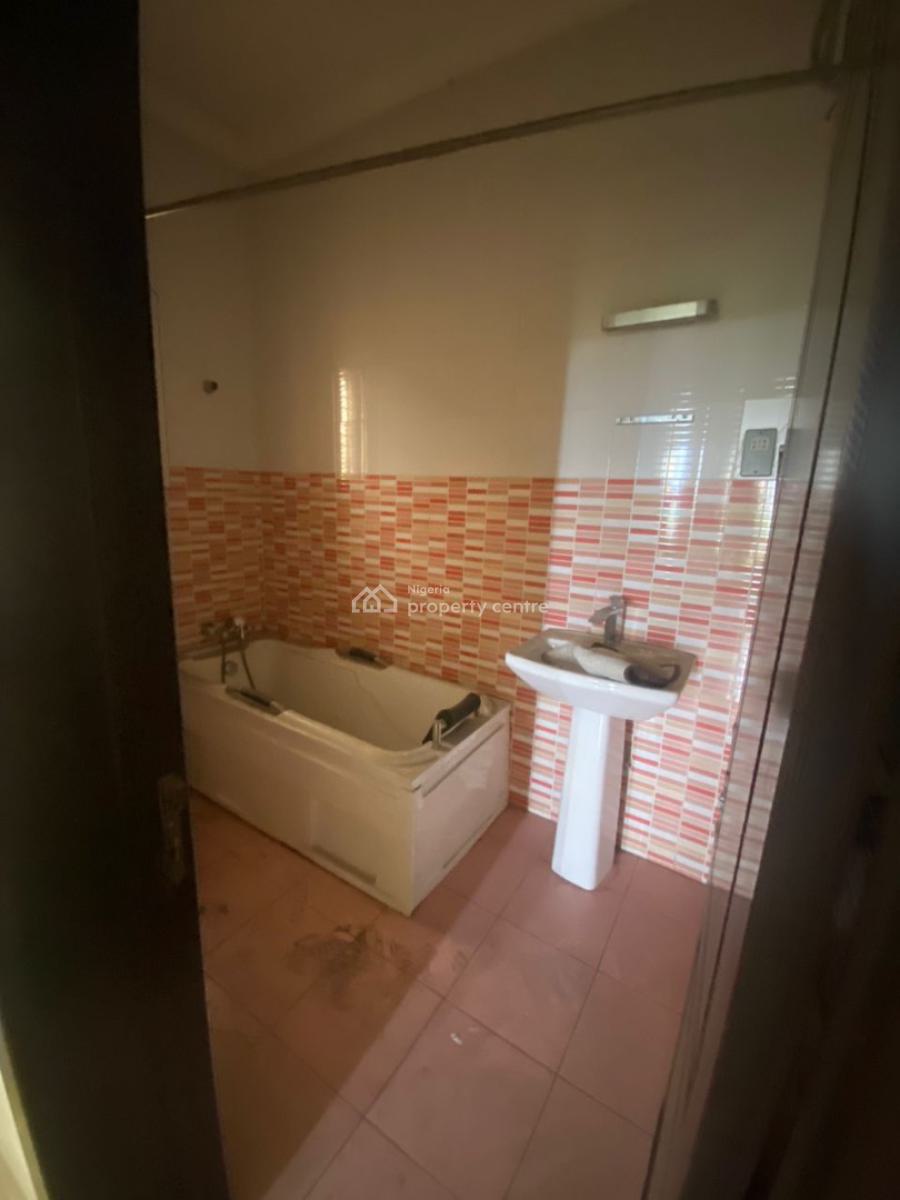 Stand Alone 4 Bedrooms Detached Duplex with Bq, Pinnock Beach Estate, Osapa London, Osapa, Lekki, Lagos, Detached Duplex for Rent