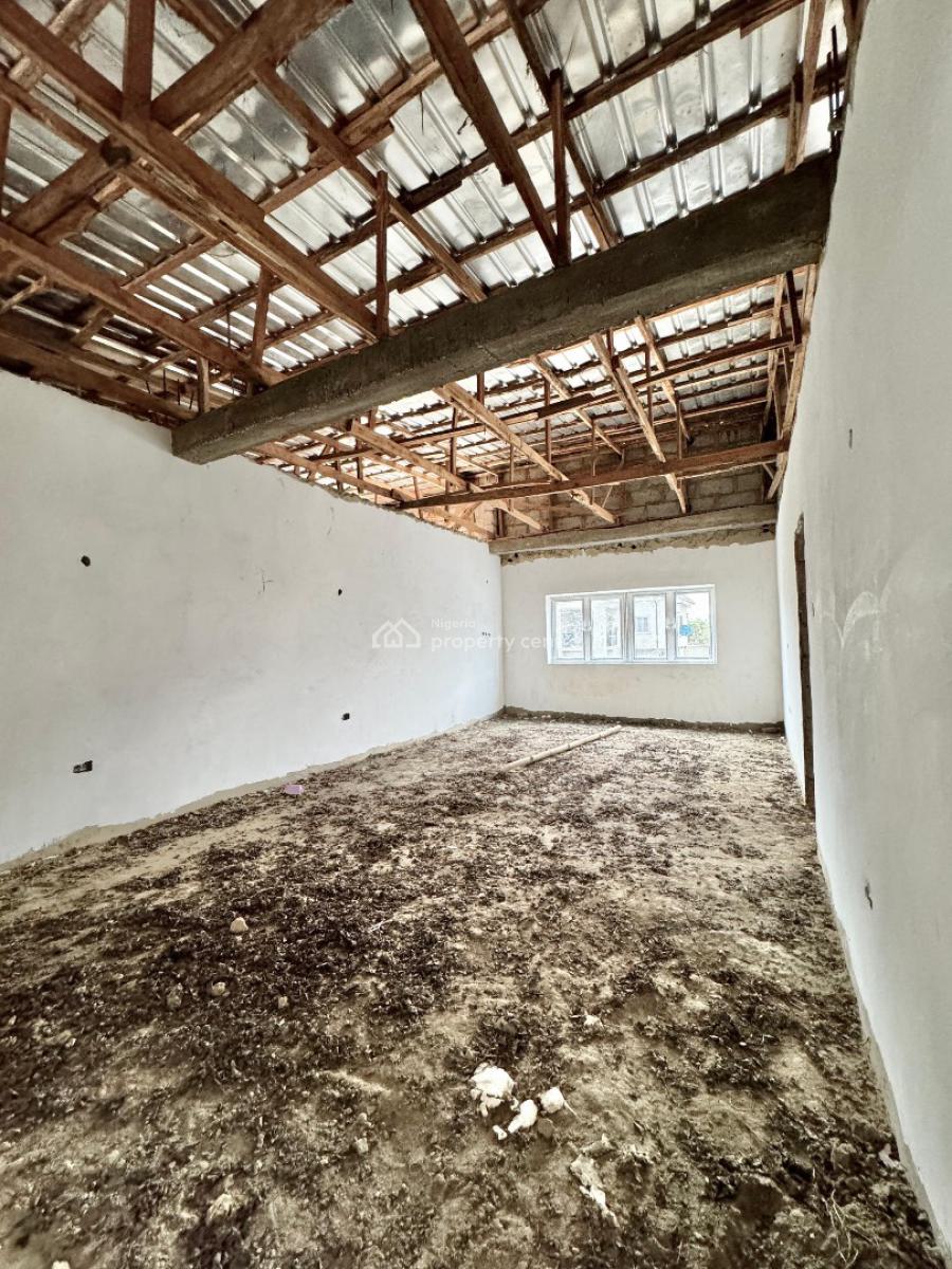 Luxury 5 Bedroom Terrace, Gaduwa, Abuja, Terraced Duplex for Sale