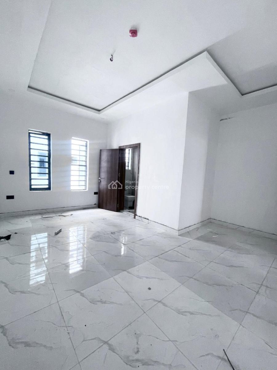 1 Bedroom Serviced Apartment in a Secured Estate, Ajah, Lagos, Flat / Apartment for Sale