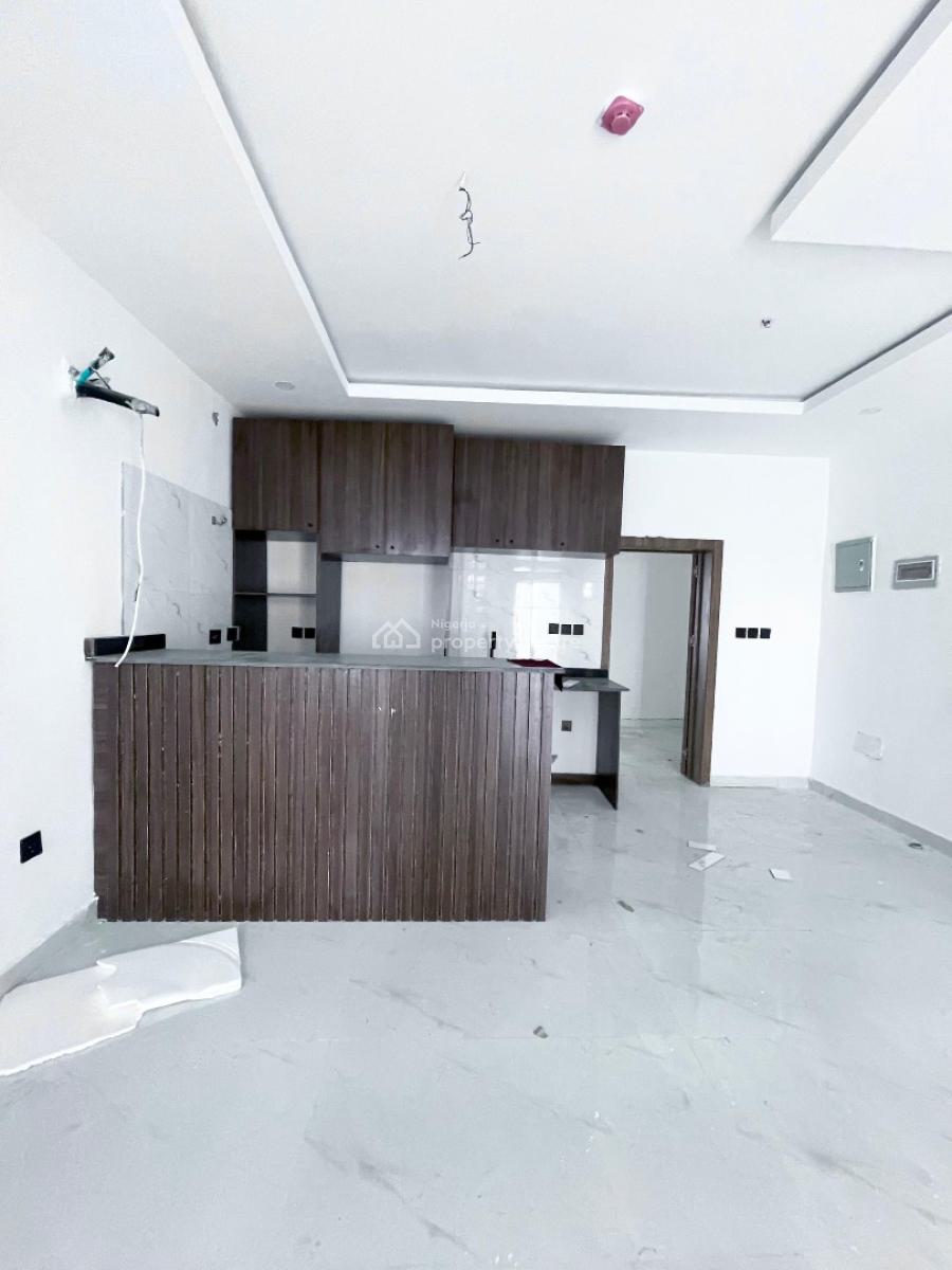 1 Bedroom Serviced Apartment in a Secured Estate, Ajah, Lagos, Flat / Apartment for Sale
