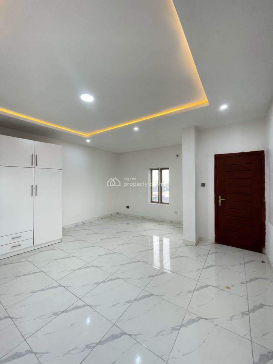 Fully Service 4 Bedroom Flat, Osapa Extension, Osapa, Lekki, Lagos, Block of Flats for Sale