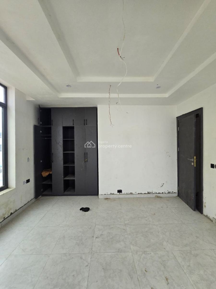 2 Bedroom Apartment with Swimming Pool, Lekki Enclave Estate, Ikate, Lekki, Lagos, Flat / Apartment for Sale