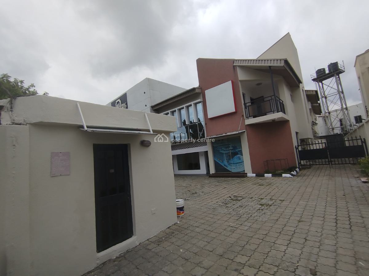 Well Maintained 4 Bedroom House with 2 Rooms Bq, Off Admiralty Way, Lekki Phase 1, Lekki, Lagos, Detached Duplex for Rent