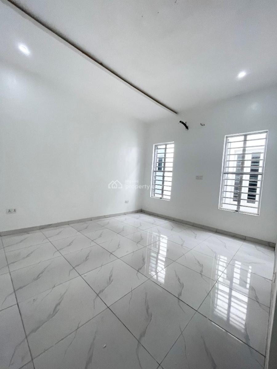 3 Bedroom Terraced Duplex in a Secured in a Secured Estate, Orchid Road, Lekki, Lagos, Terraced Duplex for Sale