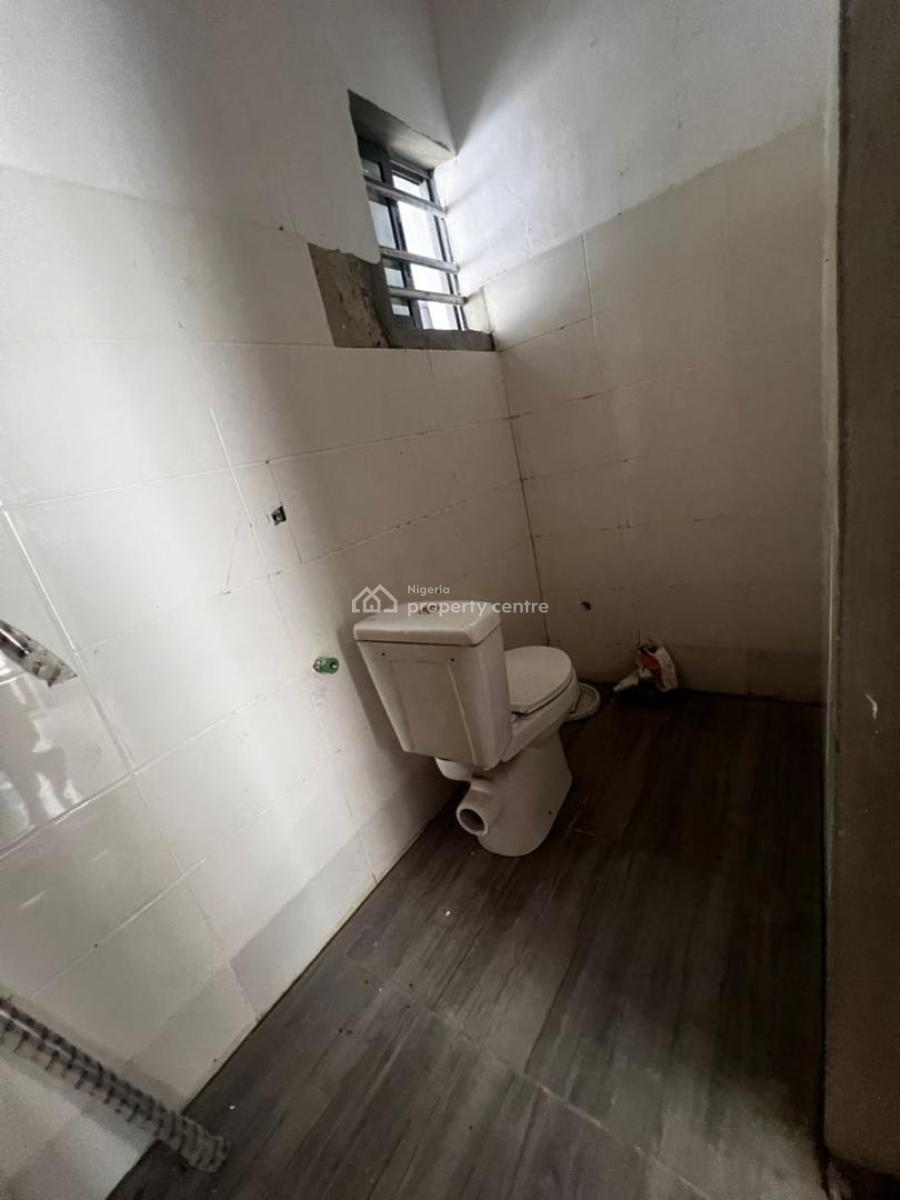 2 Bedroom Apartment in Lekki Phase 1, Lekki Phase 1, Lekki, Lagos, Flat / Apartment for Rent