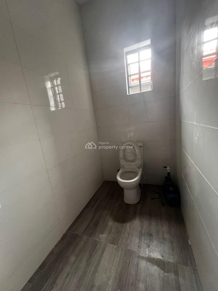 2 Bedroom Apartment in Lekki Phase 1, Lekki Phase 1, Lekki, Lagos, Flat / Apartment for Rent