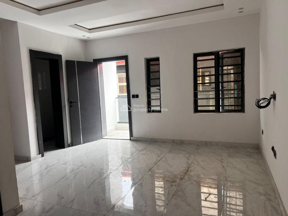 2 Bedroom Apartment in Lekki Phase 1, Lekki Phase 1, Lekki, Lagos, Flat / Apartment for Rent