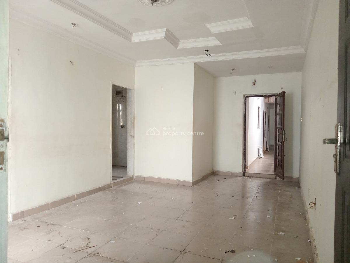 Spacious Room and Parlour Upstairs, Ogombo, Ajah, Lagos, Mini Flat (room and Parlour) for Rent
