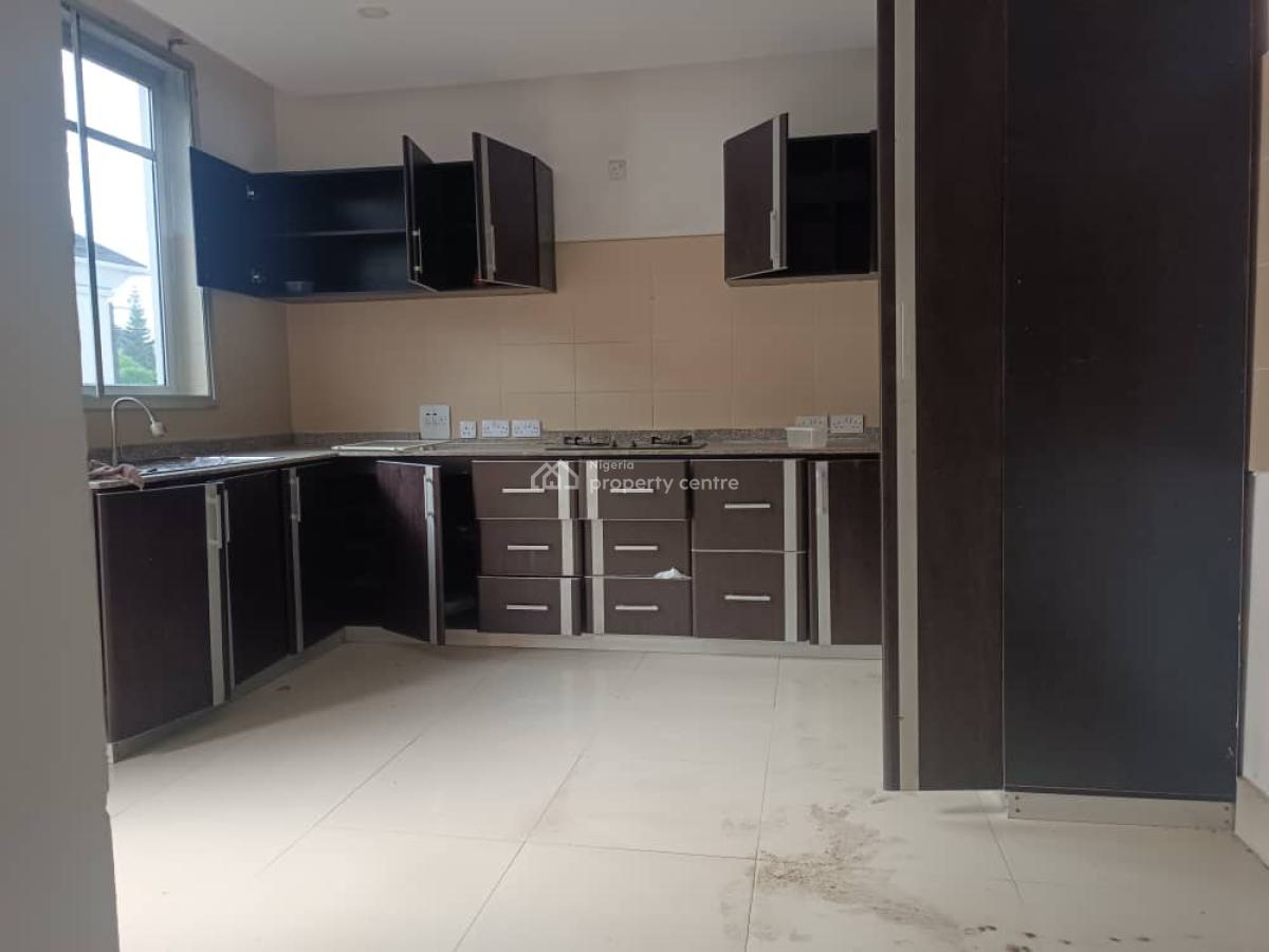 Tastefully Built and Spacious 3 Bedroom Flat with a Room Bq, Tf Kuboye  Lekki Right Estate, Lekki Phase 1, Lekki, Lagos, Flat / Apartment for Rent