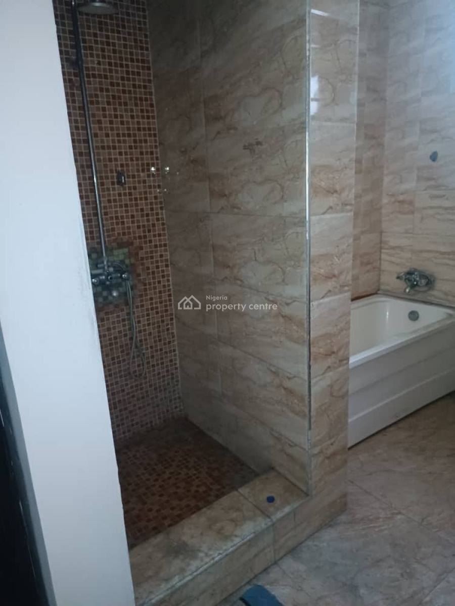 Tastefully Built and Spacious 3 Bedroom Flat with a Room Bq, Tf Kuboye  Lekki Right Estate, Lekki Phase 1, Lekki, Lagos, Flat / Apartment for Rent