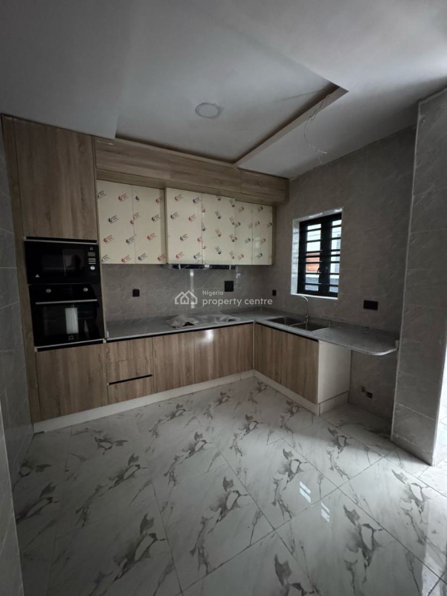 Gorgeous Looking 3 Bedroom Apartment in a Secured Neighborhood, Orchid, Lekki, Lagos, Flat / Apartment for Sale