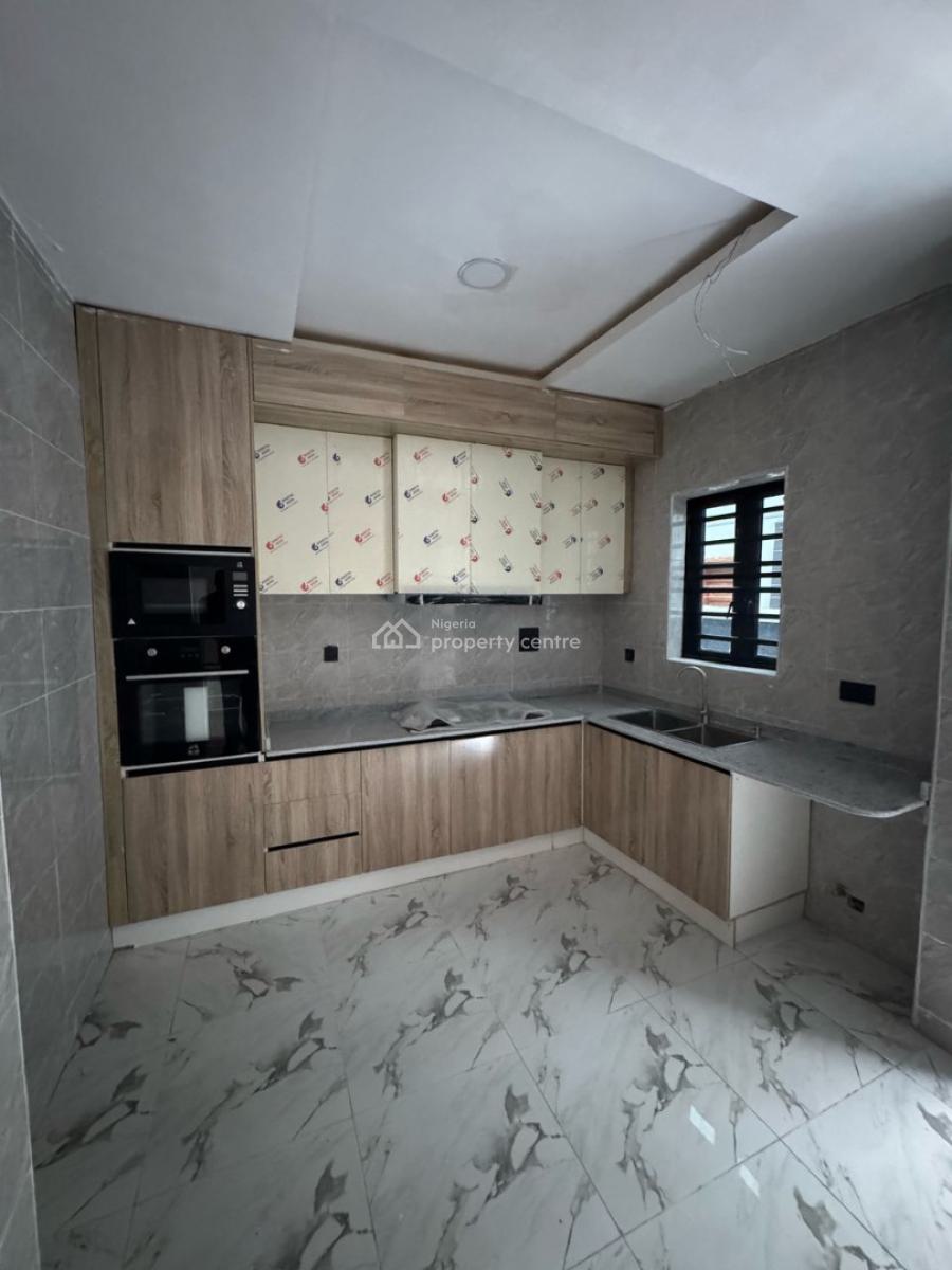 Gorgeous Looking 3 Bedroom Apartment in a Secured Neighborhood, Orchid, Lekki, Lagos, Flat / Apartment for Sale