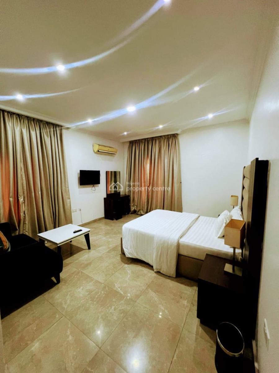 Furnished 3 Bedroom Penthouse with Swimming Pool, Gym & Bq, Victoria Island (vi), Lagos, Flat / Apartment for Rent