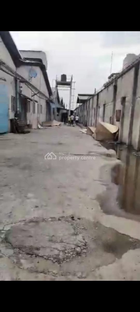 Well Maintained  Massive 7 Bay Warehouses + Office Block, Oshodi/apapa Express Way, Shogunle, Oshodi, Lagos, Warehouse for Sale
