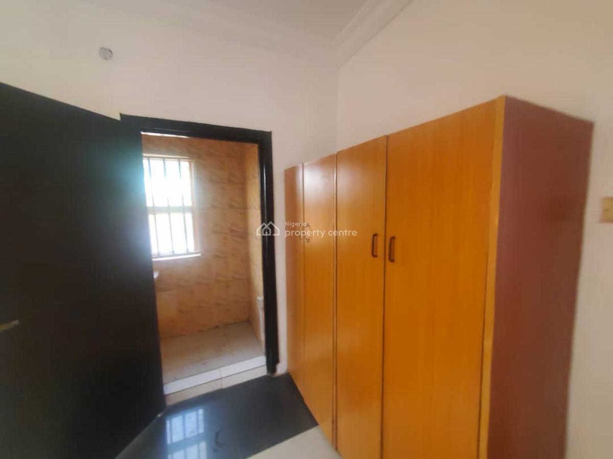 Spacious 3bedroom Apartment in a Serene Location, Graceland Estate, Opposite Ajiwe, Ajah, Lagos, Ajah, Lagos, Flat / Apartment for Rent