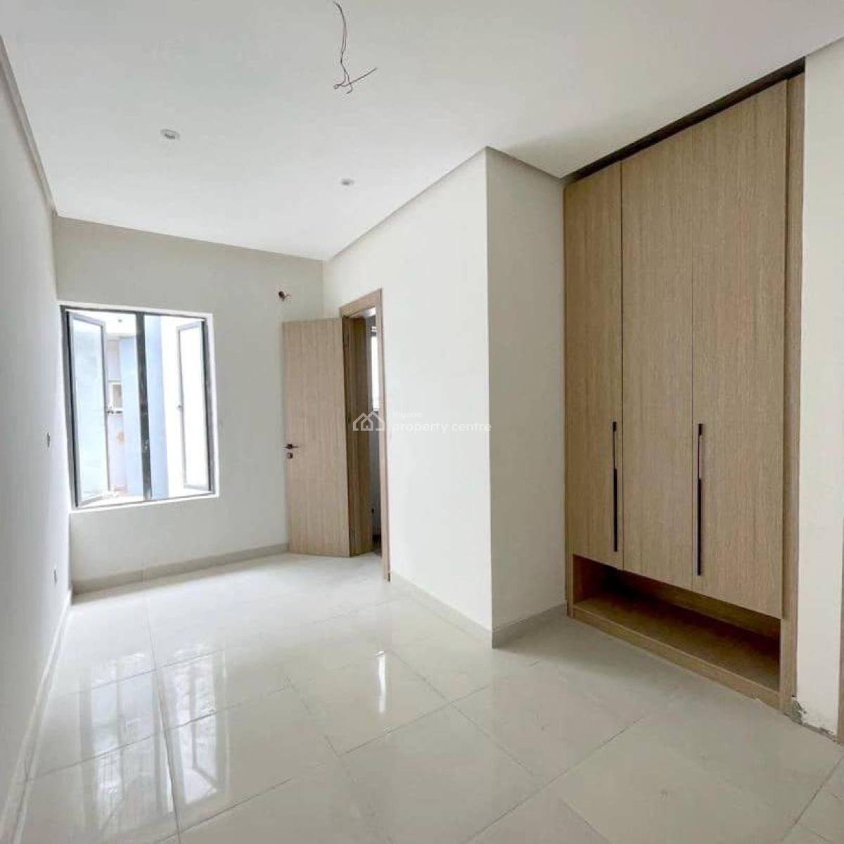 Step Into Elegance: Fully Serviced Brand New, Chevron Drive, Lekki, Lagos, Terraced Duplex for Rent