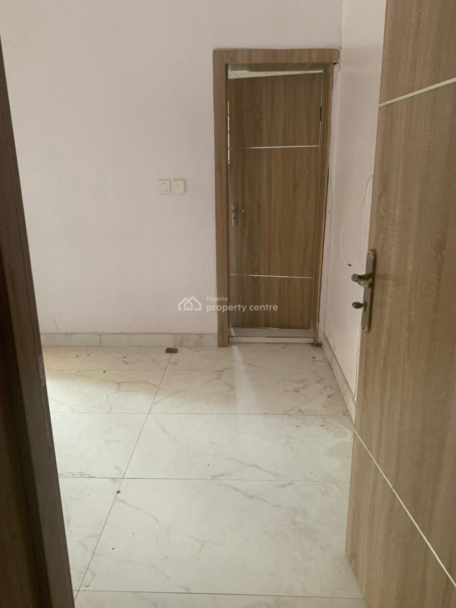 Lovely 2 Bedroom Flat with Bq, Dupe Oguntade, Ilasan, Lekki, Lagos, Flat / Apartment for Rent