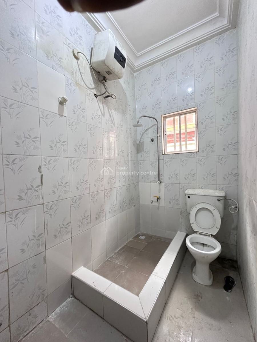 Spacious 3bedroom Ground Floor, in a Secured Location, Osapa, Lekki, Lagos, Osapa, Lekki, Lagos, Flat / Apartment for Rent