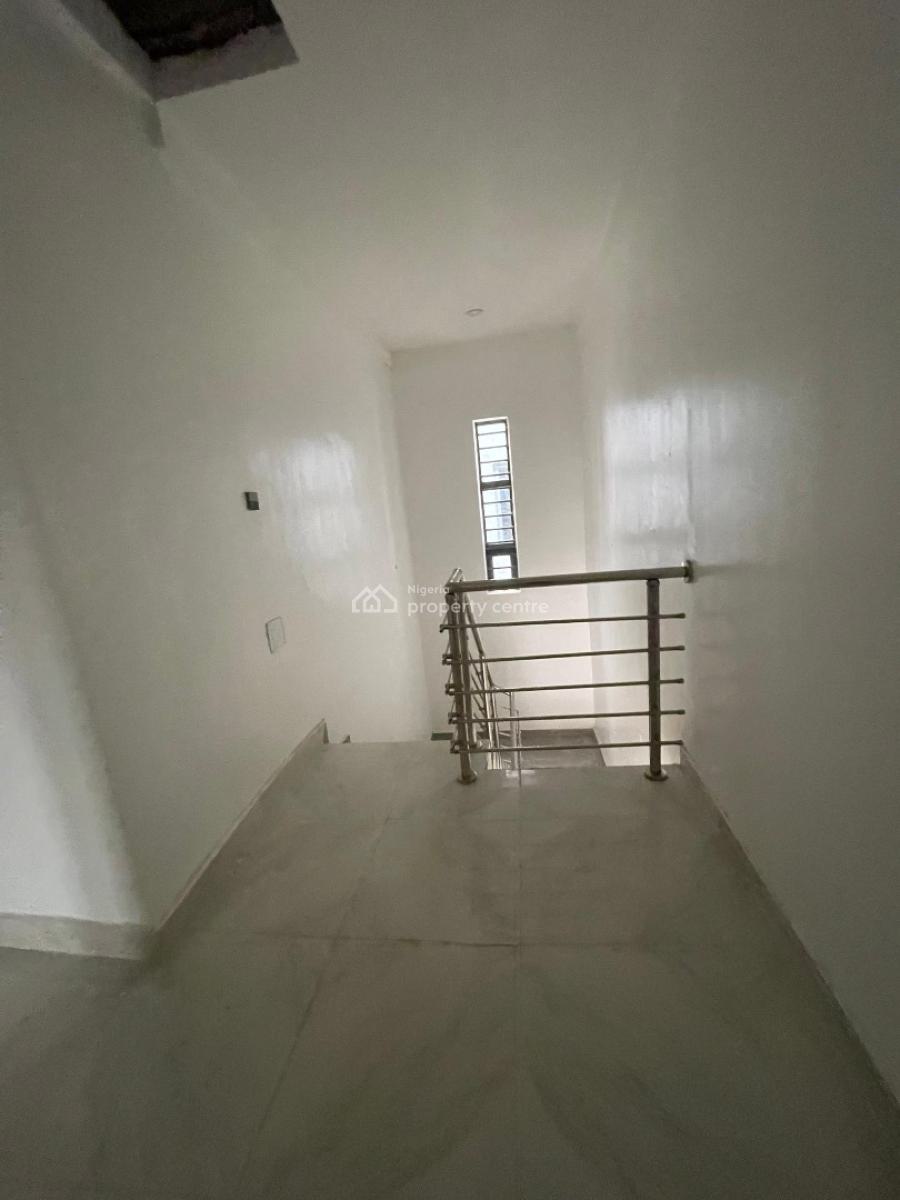 Well Built 4 Bedroom Duplex Wity Excellent Facilities, Ikate, Lekki, Lagos, Terraced Duplex for Sale