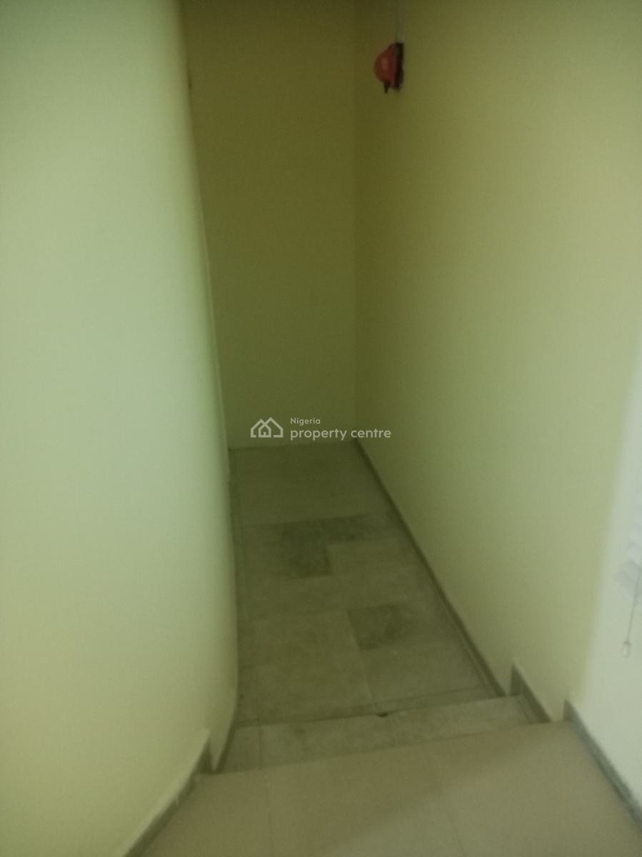 Spacious 1bedroom Self-contained, Off Admiralty Way, Lekki Phase 1, Lekki, Lagos, Self Contain (single Rooms) for Rent