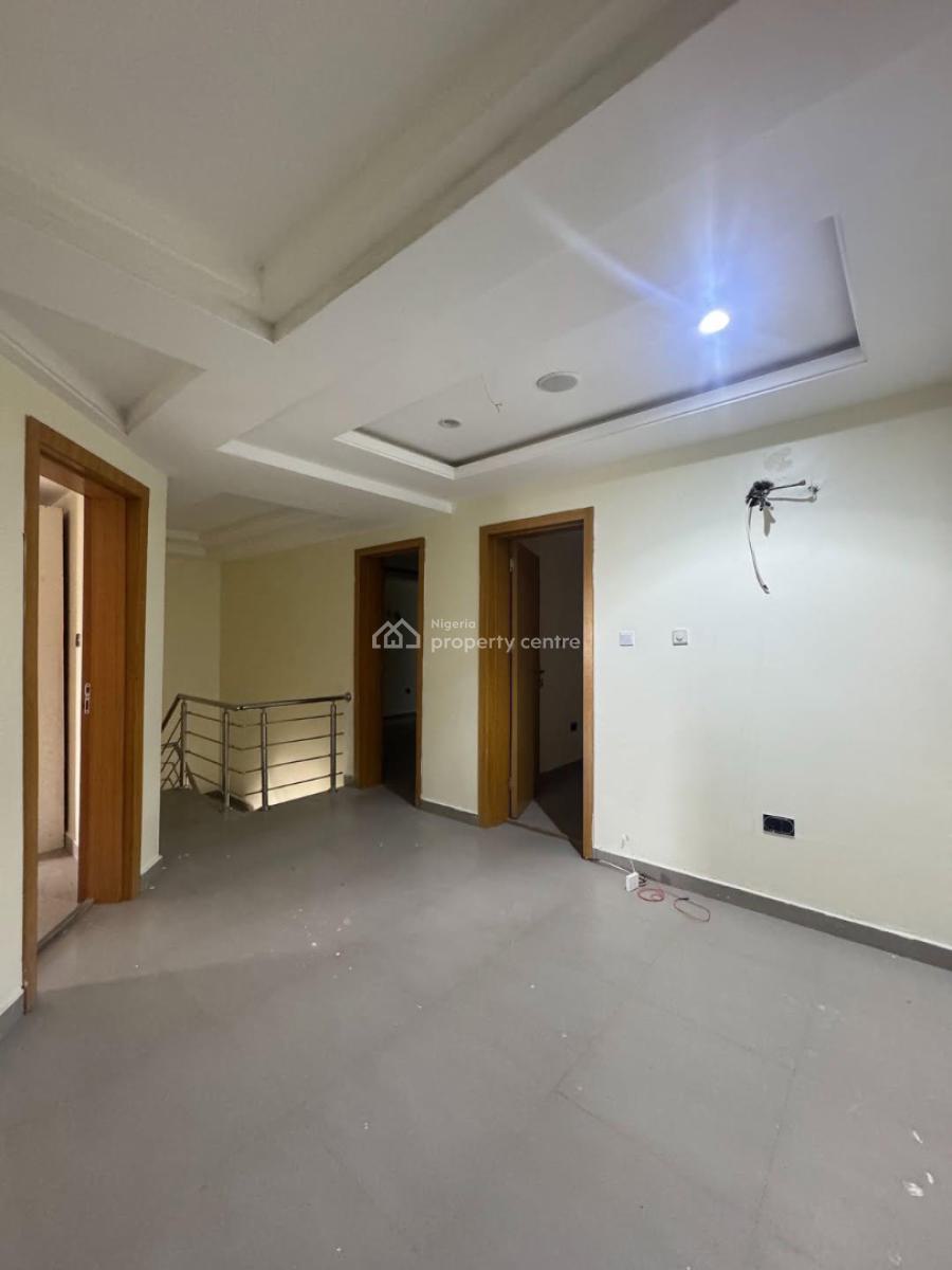 Contemporary 3 Bedroom Duplex with Excellent Facilities, Orchid Road, Lekki, Lagos, Terraced Duplex for Rent