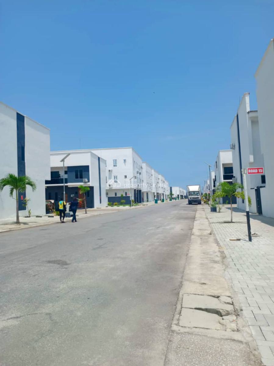 Serviced 2 Bedroom Duplex with Bq, Ogombo Road, Abraham Adesanya, Ajah, Lagos, Terraced Duplex for Rent