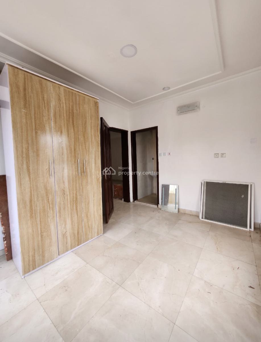 Exquisite 3 Bedroom Apartment, Lekki Phase 1, Lekki Phase 1, Lekki, Lagos, Flat / Apartment for Rent