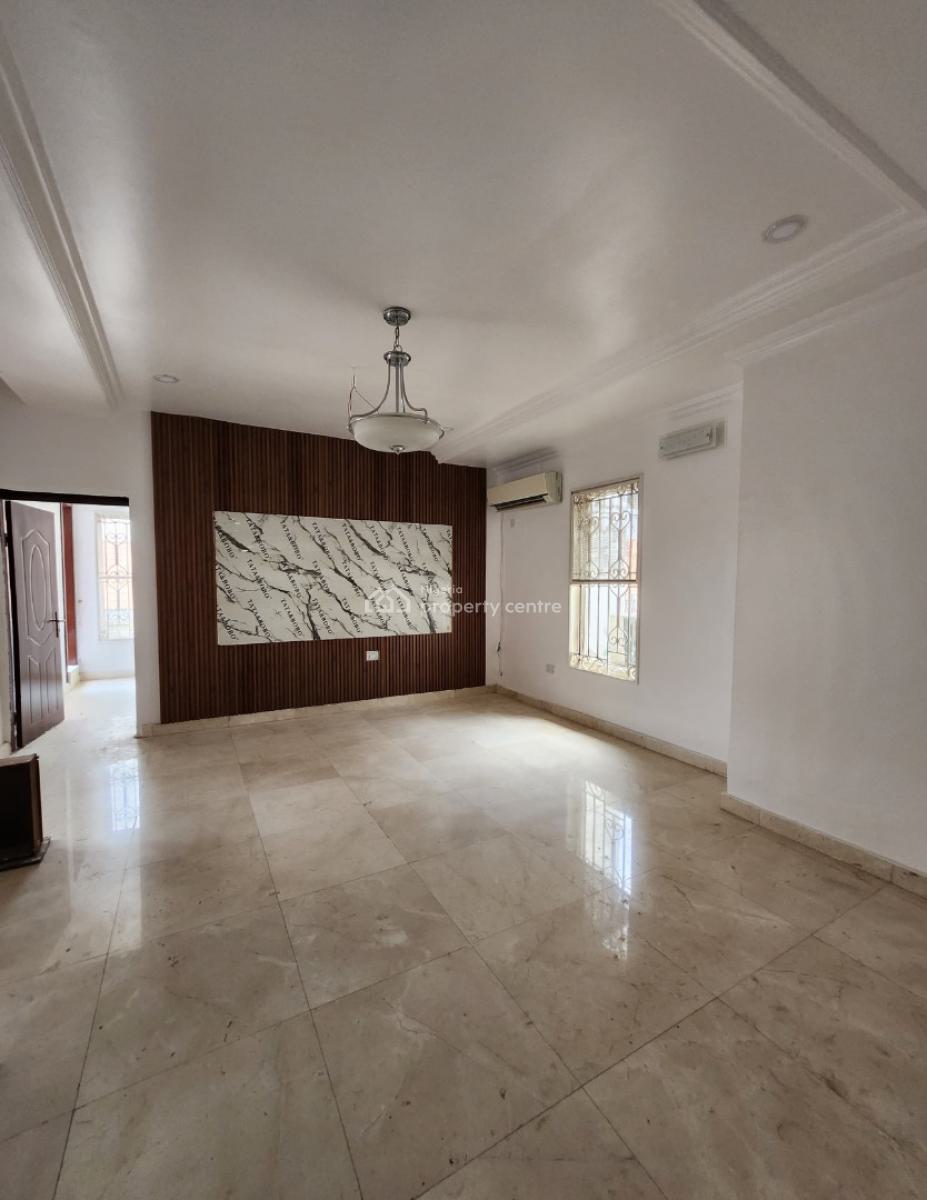 Exquisite 3 Bedroom Apartment, Lekki Phase 1, Lekki Phase 1, Lekki, Lagos, Flat / Apartment for Rent