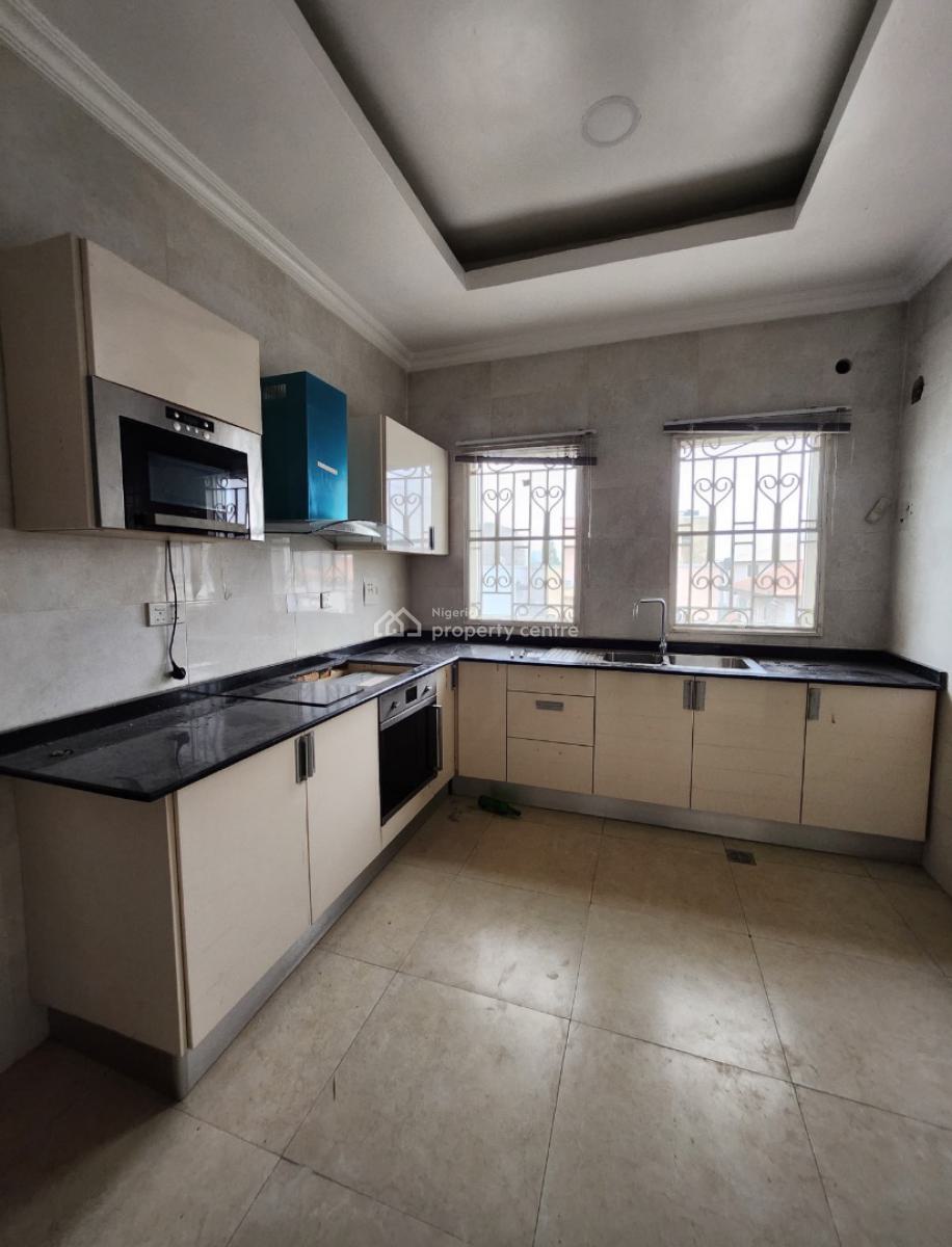 Exquisite 3 Bedroom Apartment, Lekki Phase 1, Lekki Phase 1, Lekki, Lagos, Flat / Apartment for Rent