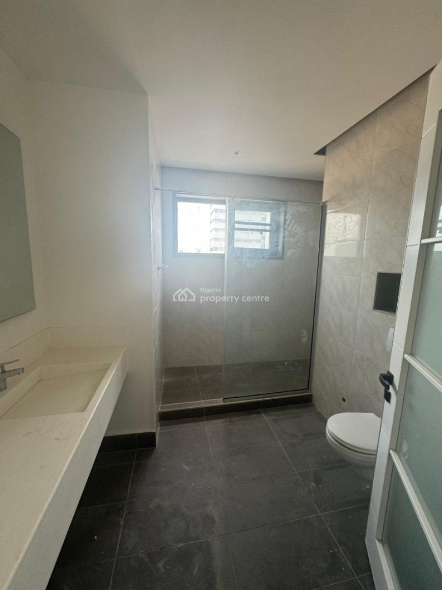 Luxurious 2 Bedroom Apartment with a Study  on The 5th Floor, Victoria Island (vi), Lagos, Flat / Apartment for Rent