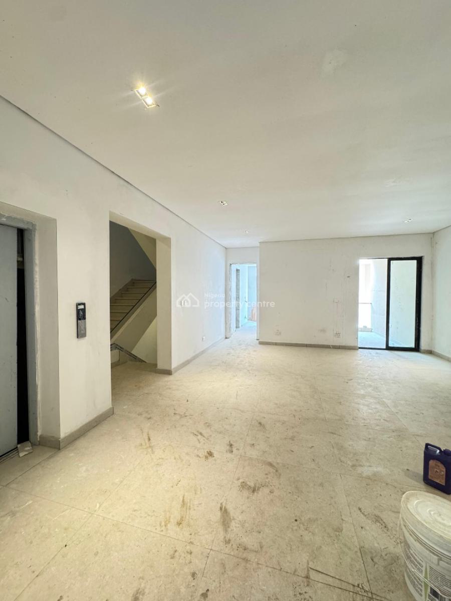 Waterfront Prestigious Family Home in Outstanding Location, Banana Island, Ikoyi, Lagos, Terraced Duplex for Sale