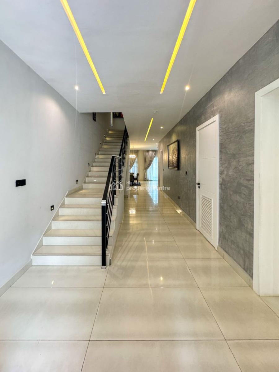 Luxury 5 Bedroom Fully Detached House with Bq in a Mini Estate, Lekki Phase 1, Lekki, Lagos, Detached Duplex for Sale
