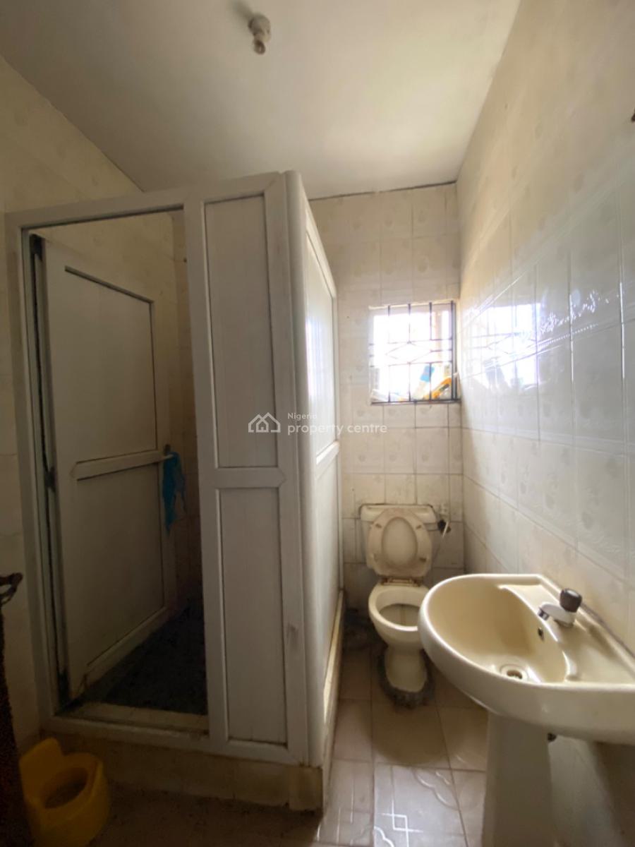 Spacious 3 Bedroom Apartment, Badore, Ajah, Lagos, Flat / Apartment for Rent