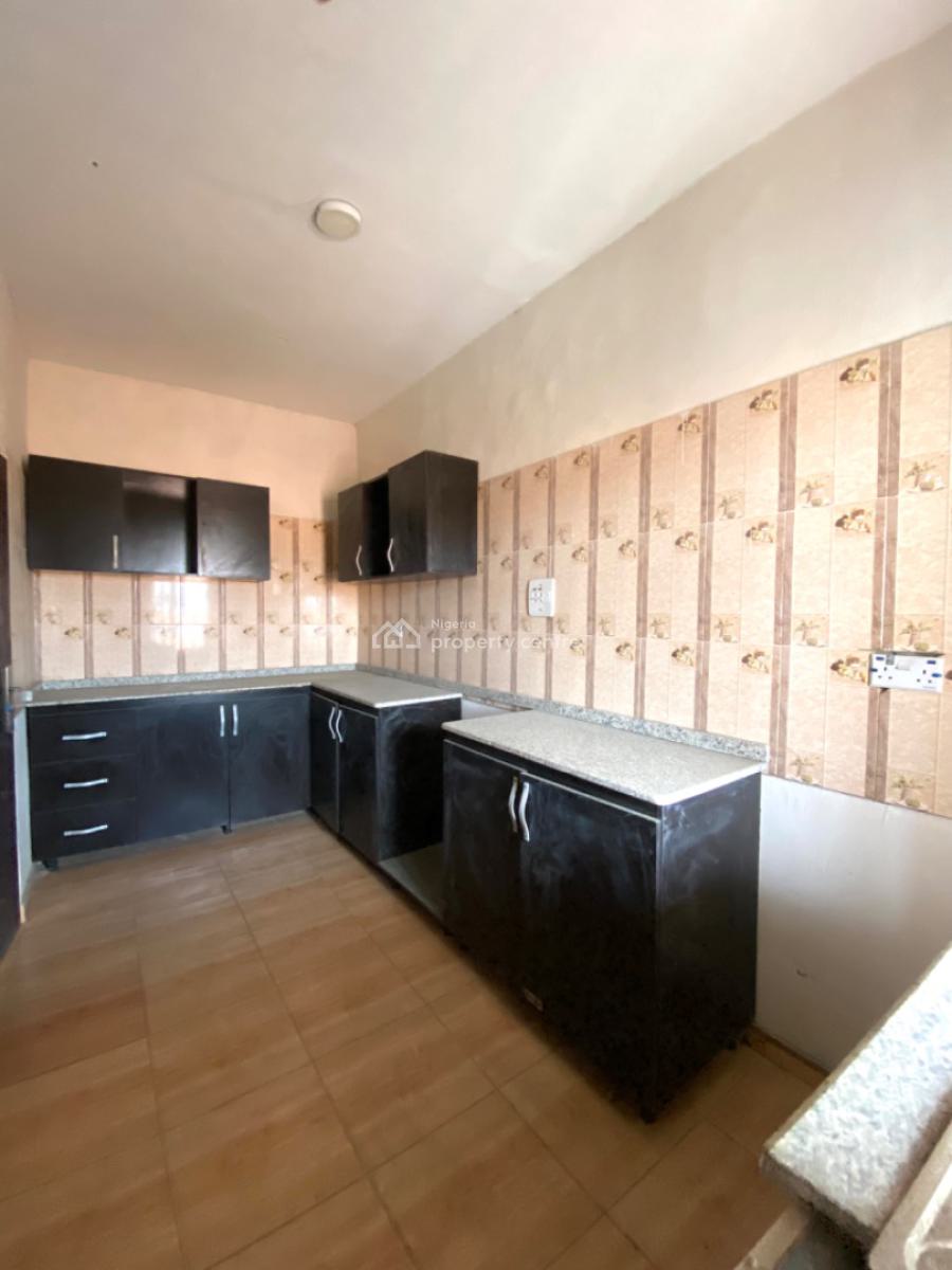 Lovely 2 Bedroom Apartment, Badore, Ajah, Lagos, Flat / Apartment for Rent