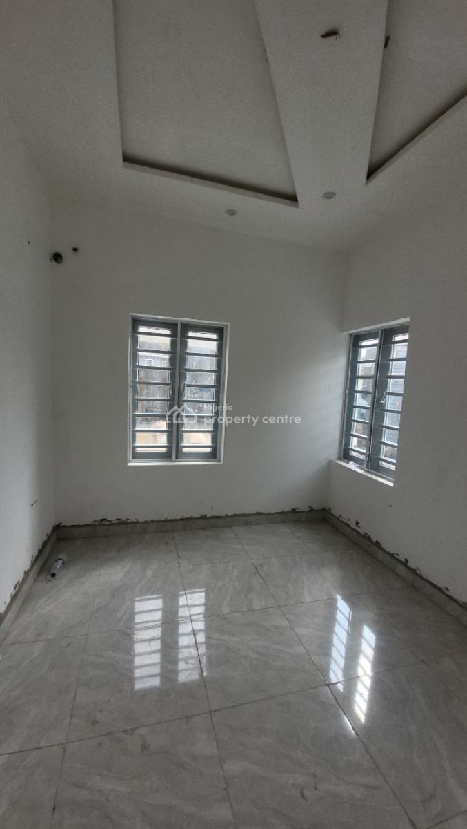 Tear Rubber 2 Bedroom Apartment, Ogombo, Ogombo, Ajah, Lagos, Flat / Apartment for Rent