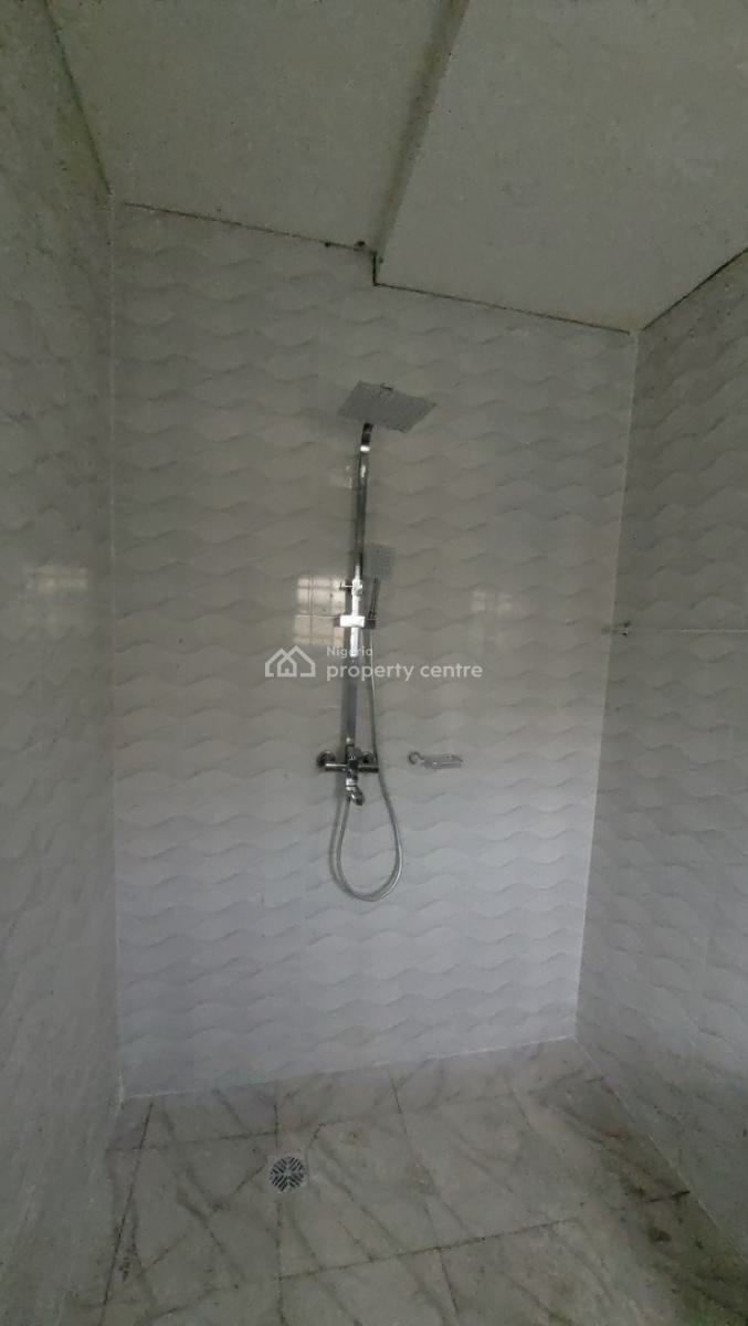 Tear Rubber 2 Bedroom Apartment, Ogombo, Ogombo, Ajah, Lagos, Flat / Apartment for Rent