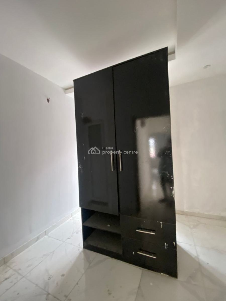 Executive Luxury 2 Bedroom Apartment in an Estate, Ogidan Sangotedo Ajah Lagos, Sangotedo, Ajah, Lagos, Flat / Apartment for Rent
