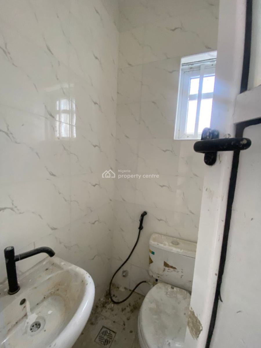 Executive Luxury 2 Bedroom Apartment in an Estate, Ogidan Sangotedo Ajah Lagos, Sangotedo, Ajah, Lagos, Flat / Apartment for Rent