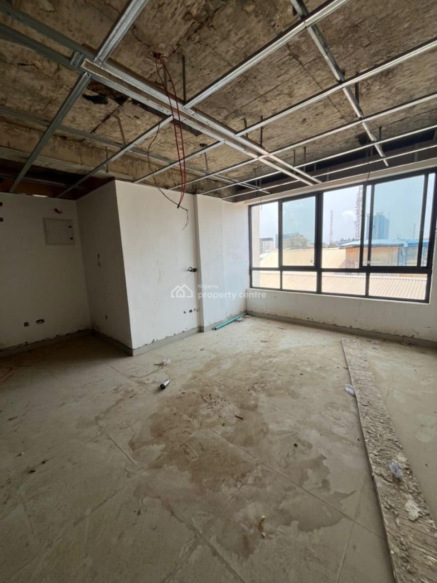 3 Bedroom Flat with Bq, Pool and Elevator, Parkview Estate, Ikoyi, Lagos, Flat / Apartment for Sale