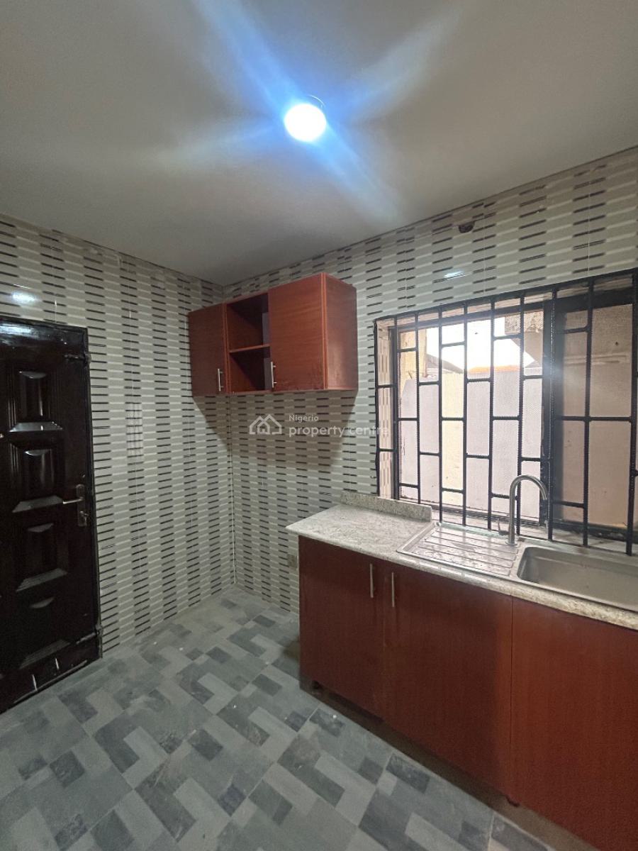 Well Maintained Spacious 2bedroom Bungalow, Thomas Estate, Ajah, Lagos, Flat / Apartment for Rent