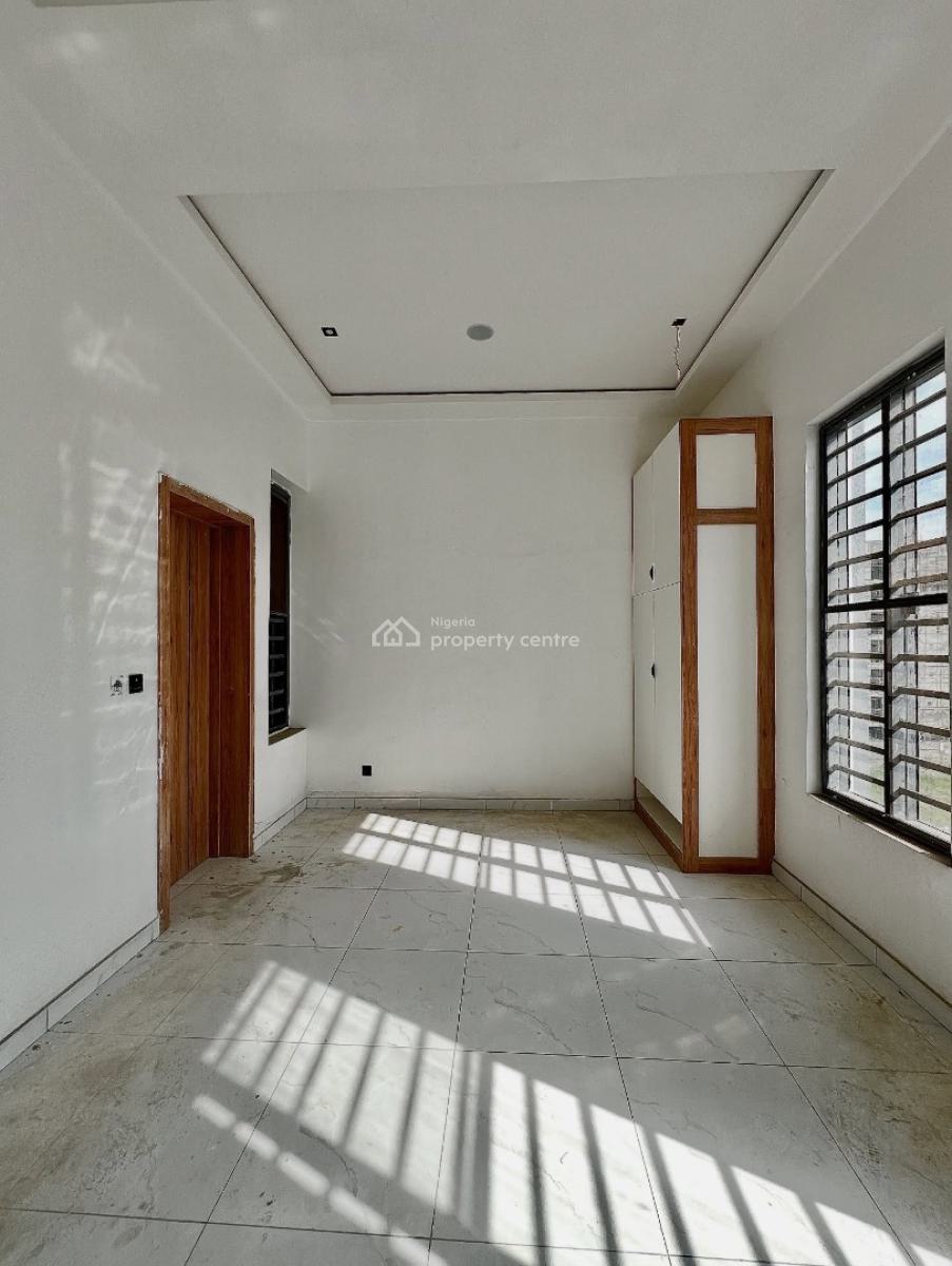 Fully Serviced 2 Bedroom Apartment with a Swimming Pool, Ikate, Lekki, Lagos, Block of Flats for Sale