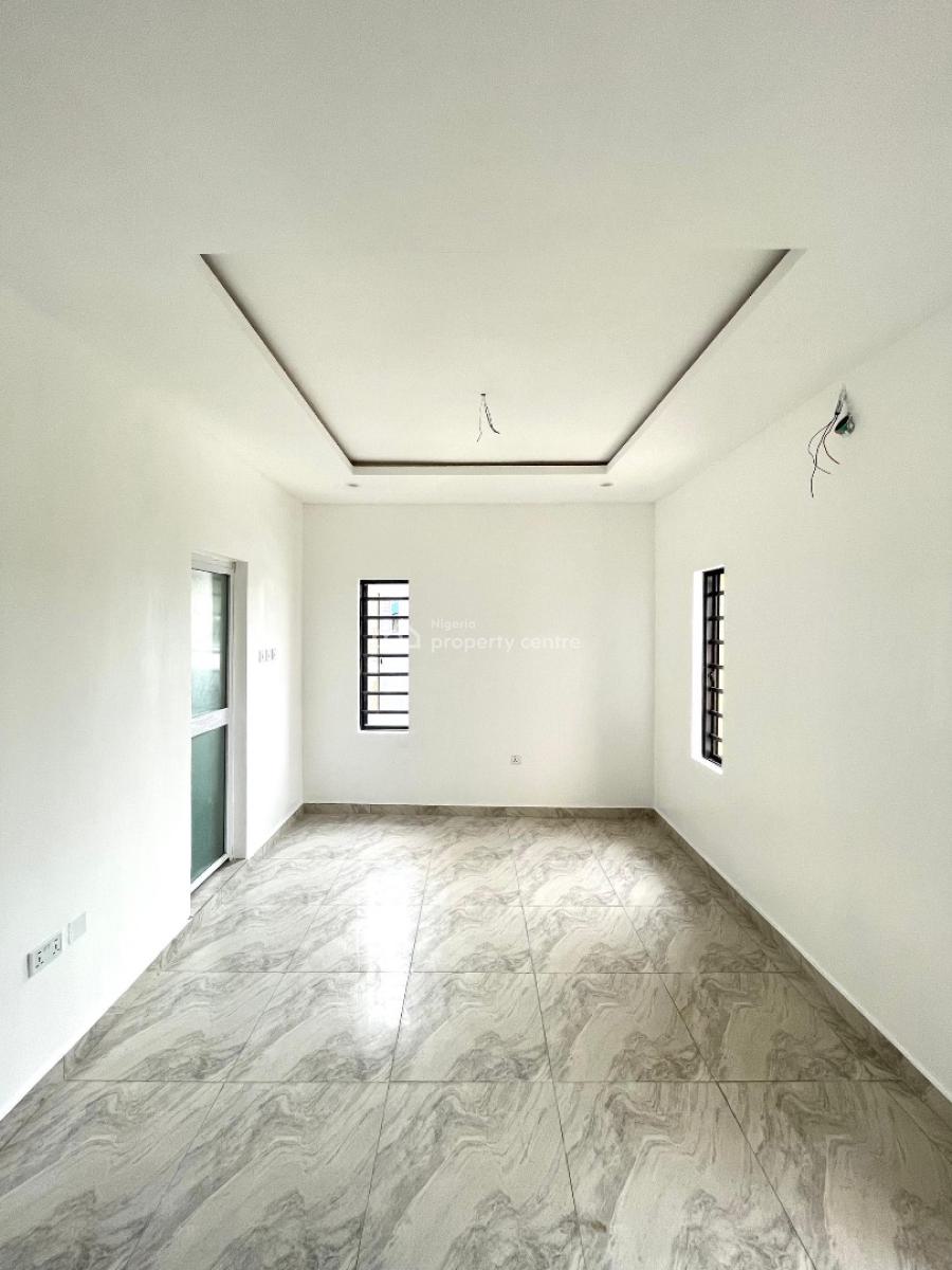 2 Bedroom Apartment, Ologolo, Lekki, Lagos, Flat / Apartment for Sale