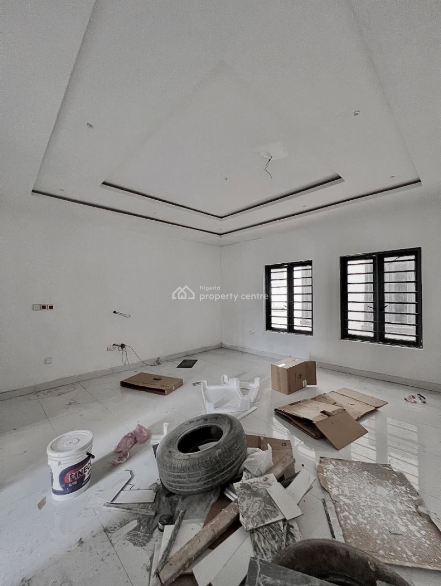 Serviced 3 Bedroom Terrace Duplex, Ologolo, Lekki, Lagos, Block of Flats for Sale