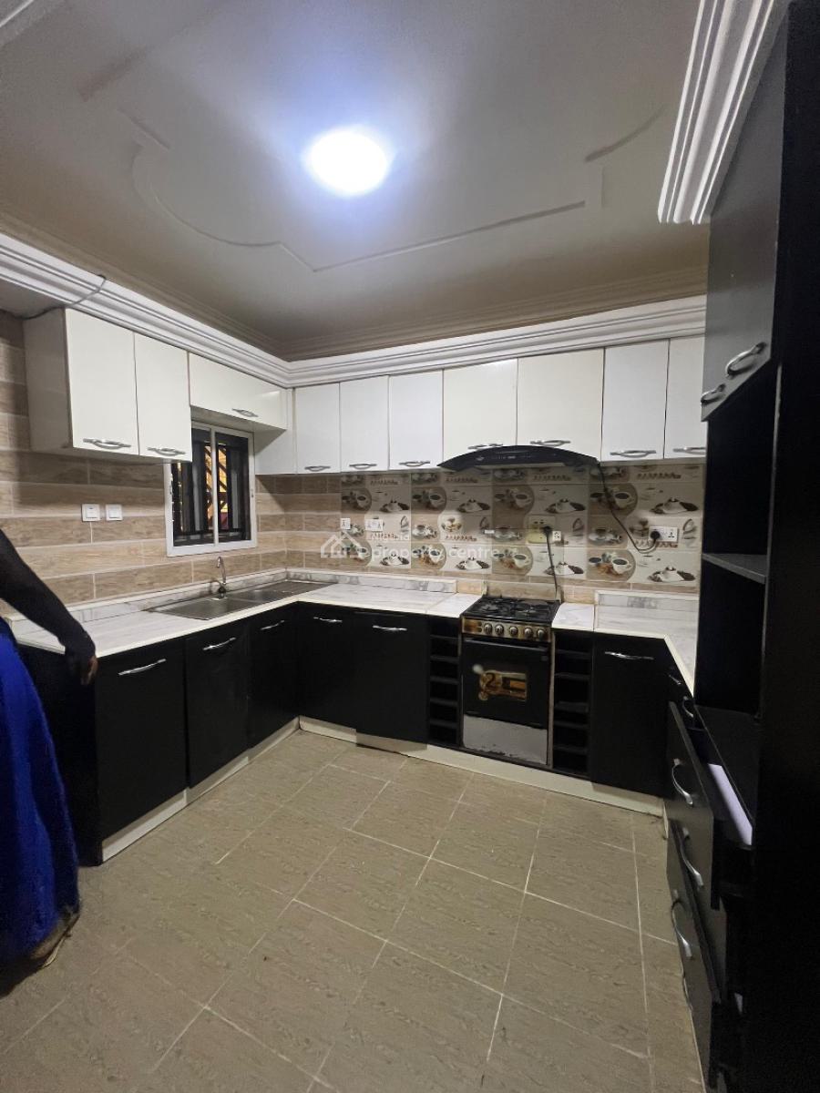 2 Bedrooms, Ikate, Lekki, Lagos, Terraced Duplex for Rent