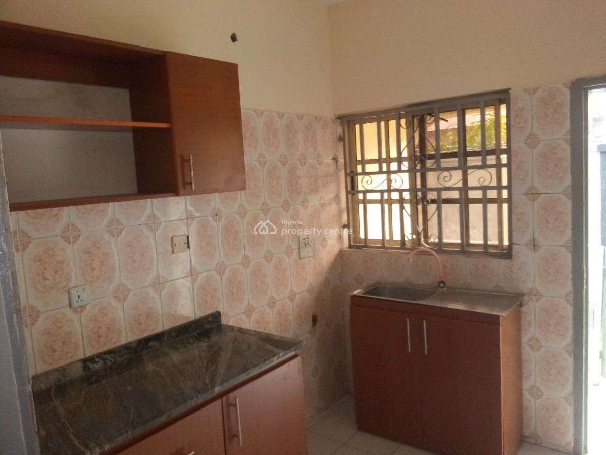 Spacious 3 Bedroom (4toilets) Inside Estate, News Engineering, Dawaki, Gwarinpa, Abuja, Flat / Apartment for Rent