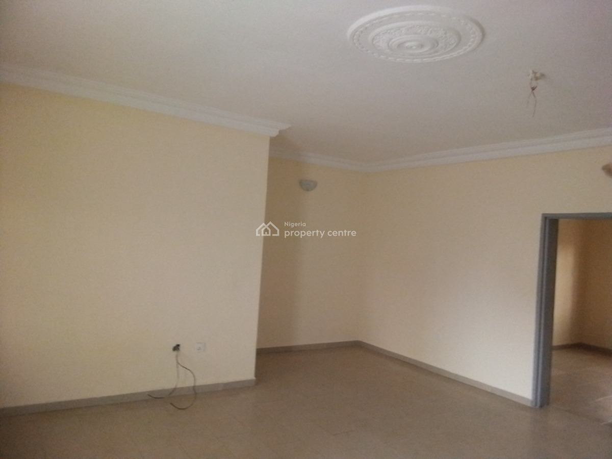 Spacious 3 Bedroom (4toilets) Inside Estate, News Engineering, Dawaki, Gwarinpa, Abuja, Flat / Apartment for Rent