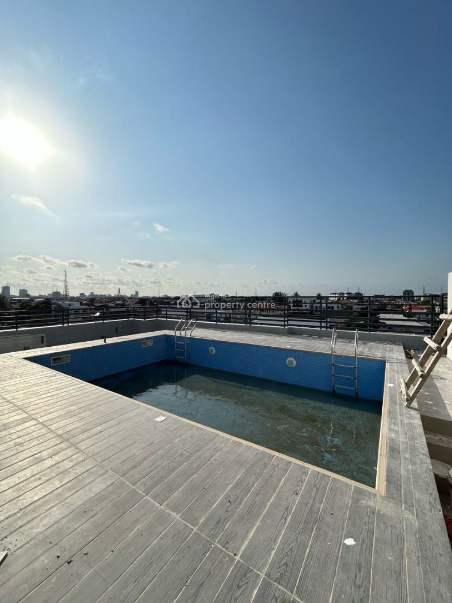 Beautiful 3bedroom Flat with Swimming Pool, Lekki Phase 1, Lekki, Lagos, Flat / Apartment for Rent