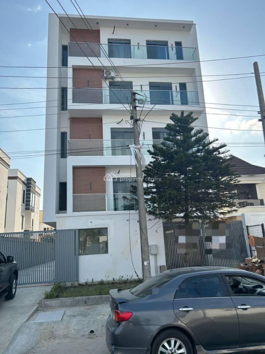 Beautiful 3bedroom Flat with Swimming Pool, Lekki Phase 1, Lekki, Lagos, Flat / Apartment for Rent