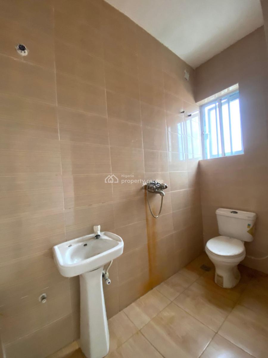 Spacious 2 Bedroom Apartment, Badore, Ajah, Lagos, Flat / Apartment for Rent
