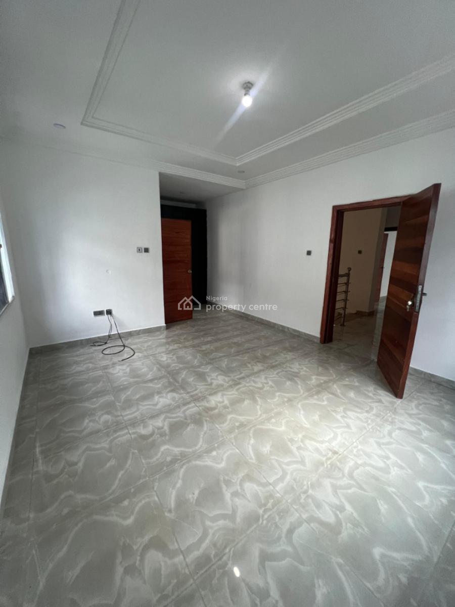 3 Bedroom Apartment, Off Freedom Way, Lekki Phase 1, Lekki, Lagos, Terraced Duplex for Rent